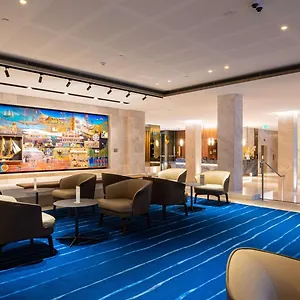 5* ホテル パーメリア ヒルトン